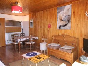 Appartement cosy 2 pièces, 6 pers, balcon sud, Alpe dHuez, proche remontées mécaniques et commerces - FR-1-405-162