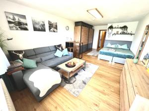 Moderne, 1-Zimmer Ferienwohnung mit Bergblick