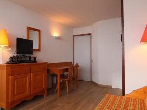 Appartement Huez, 1 pièce, 4 personnes - FR-1-405-183