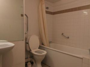 Studio cosy de 24.5m² pour 4 pers. - Proche pistes et commerces, balcon sud, animaux acceptés - FR-1-405-183