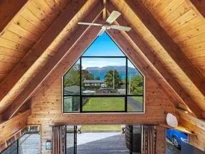 Lakeview Chalet Lake Tarawera - Lake Tarawera