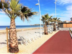 Appartements Bel appartement avec balcon a 5 min de la plage et proche du centre, classe 2 etoiles - FR-1-2-385 : photos des chambres