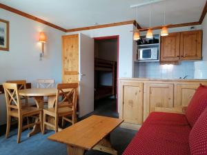 Appartement Huez, 1 pièce, 4 personnes - FR-1-405-188