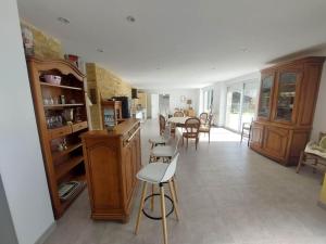 Villas Gite 15 p avec piscine interieure : photos des chambres