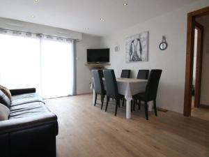 Appartement cosy avec balcon, 6 pers, proche pistes et commerces, Huez - FR-1-405-199