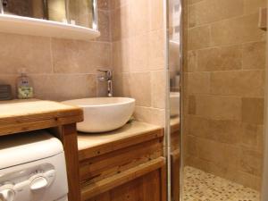 Appartement cosy avec balcon, 6 pers, proche pistes et commerces, Huez - FR-1-405-199