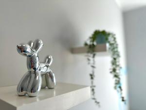 MMRent Lady Blue Room