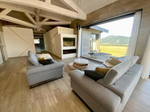 Chalets Artik chalet avec vue a 180 degres et piscine : photos des chambres