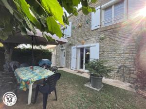 Gîte Thiré, 4 pièces, 5 personnes - FR-1-426-396