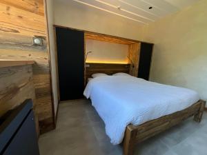 Appart'hotels Gite Roche Des Ducs avec Piscine toute l'annee, Spa, Sauna, Hammam : photos des chambres