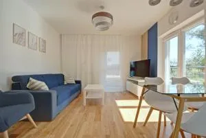 Niebieski Kwadrat - garaż podziemny + AC! - Chmielnik