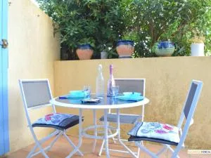 Studio avec Terrasse, Parking et Piscine, Narbonne Plage - FR-1-229B-59 - Vires