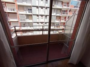 EfDepartamentos Plaza Colon con balcón a la calle