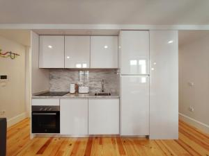 Cristelo 2 - near the river Porto