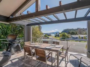 Flaxmill Treasure - Cooks Beach Holiday Home - Cooks Beach