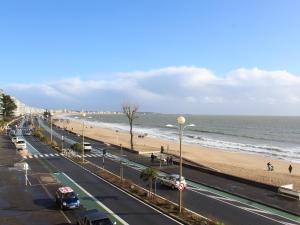 Appartements Appartement La Baule, 2 pieces, 4 personnes - FR-1-245-164 : photos des chambres