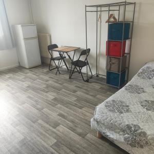 Appartements Colocations dans un appartement f3 : photos des chambres