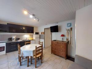 T2 confort Bride-les-Bains, terrasse, animaux admis - FR-1-512-263