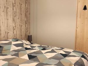 Appartement 3 Pièces Confortable avec Parking à Font-Romeu - FR-1-580-84