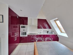 Bel appartement T2 avec balcon, WIFI et parking près de la plage - FR-1-706-2