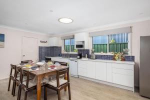 Walking Distance to Birubi Beach