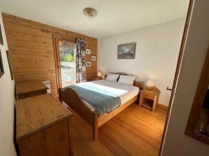 Appartements Appartement Avec Piscine, Terrasse, et WIFI - 8 Personnes - FR-1-733-138 : photos des chambres