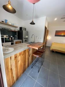 Guest Studio Apt Pool 300m beach