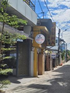 N.A homestay ( next to Hue Imperial Palace)