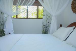 Leafy Villa