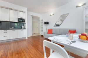 Rejtana Comfortable Apartment Warsaw Mokotów by Renters