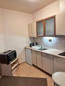 Charming one bed apartment 423 in main Flora building