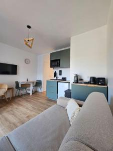 Studio Saint-Laurent-Du-Var bord de mer