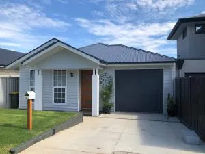 Beaufort House - Morphett Vale