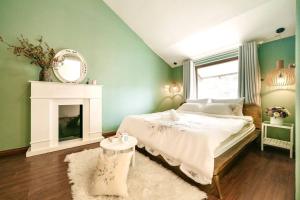 Attic 128m2 duplex_Glass dome_Old town_Big Balcony