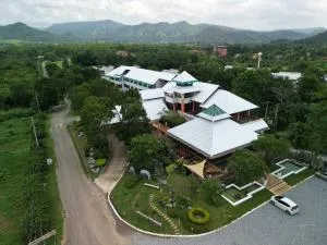 ปานเทล เขาใหญ่ Parntel KhaoYai - Khao Yai
