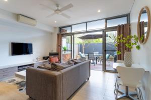 Dunn Bay Apartment 3 I Private Properties