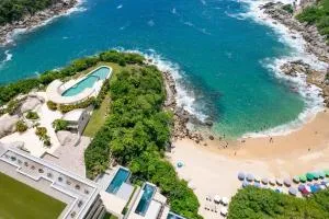 2095 - Cosmo 8A1 - Tangolunda