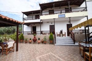 Studios Filippos Skopelos Greece