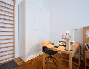 Art Borelli Vranski Apartment by Irundo