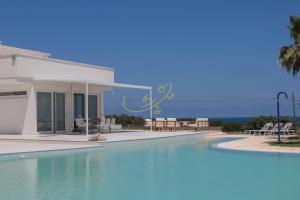 TD Villa Maestrale Luxury Pool & Sea View