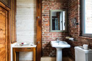 Chateau Copsa Complex