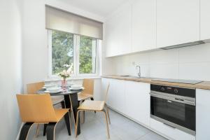 Rycerska Apartments with Parking by Renters