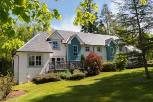 3 Bedroom Lodge with Balcony room in CLC Duchally Country Estate Hotel & Lodges