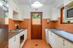 San Lameer Villa 3008 - 4 Bedroom Classic - 8 pax - San Lameer Rental Agency