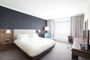 Hotels Hilton Paris Charles De Gaulle Airport : Chambre Familiale 2 Chambres