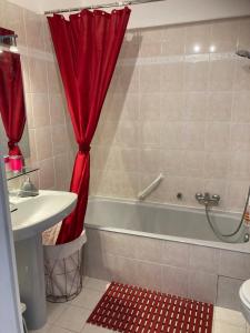 Superbe Studio parking piscine