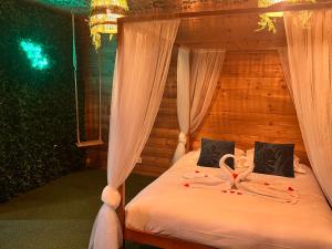 Lodges JUNGLE - Le Domaine Wambrechies : photos des chambres