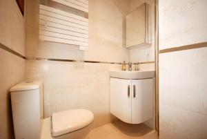 Appartements Studio - Confort - Climatise - Le Refuge de Charles - Jardin : photos des chambres