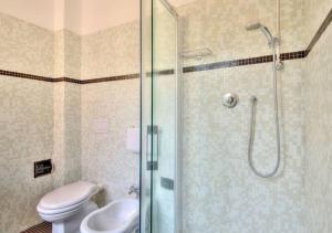 Dolce Acqua Flexyrent apartment Terrace & Parking - NO AC