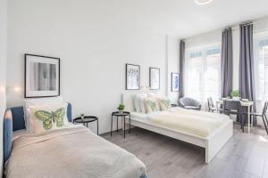 Absolute Central - NEW - Sunny